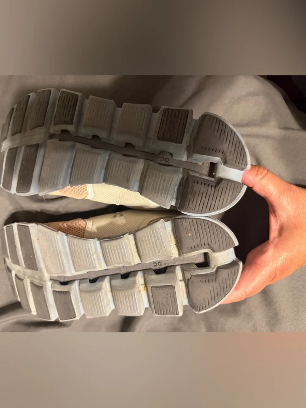 On cloud - Picture 2 of 7